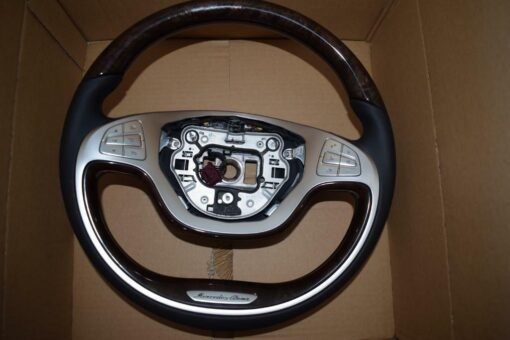Mercedes S-Class Steering Wheel - Image 4