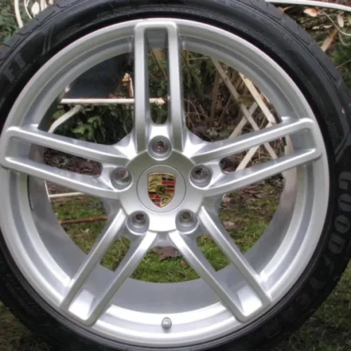 PORSCHE 991 GENUINE WHEELS - Image 5